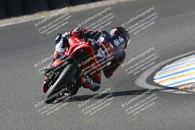 media/Oct-12-2025-CRA (Sun) [[e621380112]]/Races/Race 10/